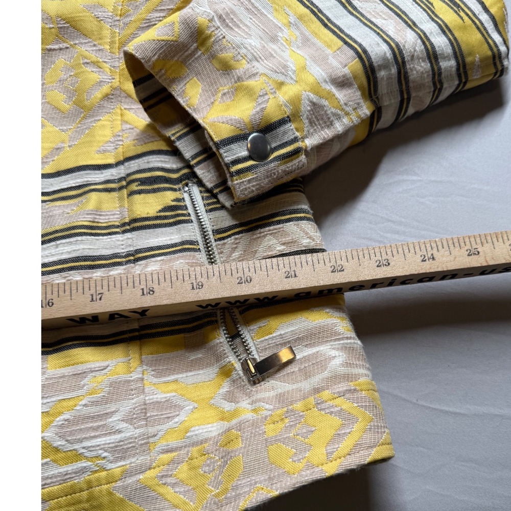 Chico's Aztec Jacquard Zip Jacket Size 2 Yellow Tribal Southwestern Lined Large - Picture 4 of 11